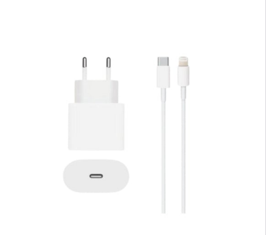 USB-C Charger with lighting cable